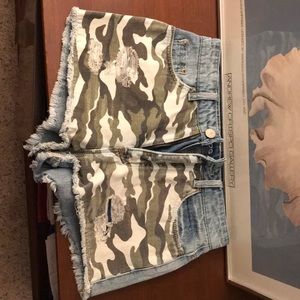Urban Outfitters BDG high rise camo denim shorts